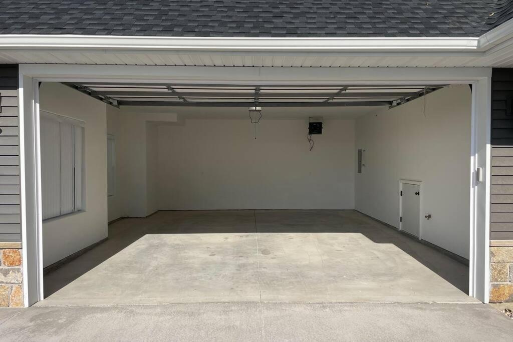 New Beautiful 3 Bedroom Condo In 贝滕多夫 外观 照片